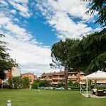Hotel Executive