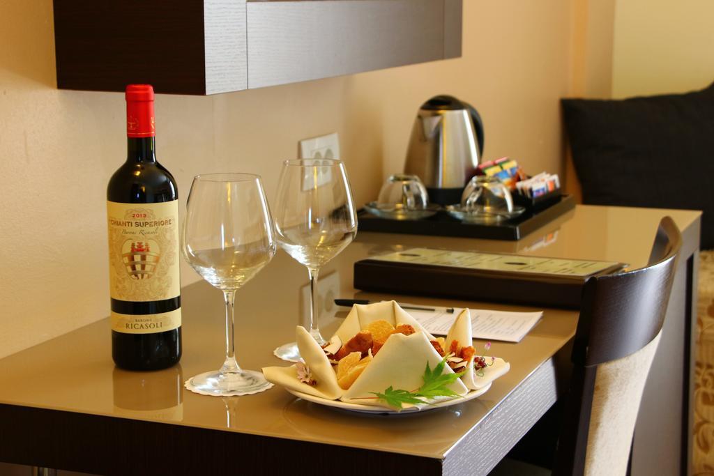 Hotel Executive 4*
